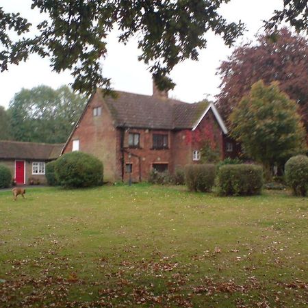 Oldlands Farm Villa Crawley  Ngoại thất bức ảnh